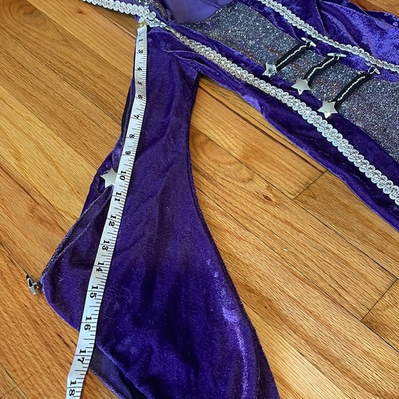 Halloween costume - Picture 8 of 16